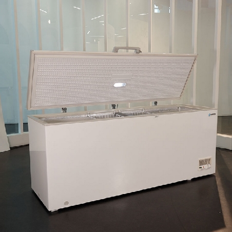 frontal-congelador-horizontal-180cm-nlf-565-edenox.jpg